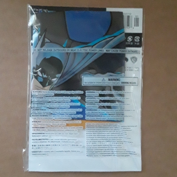 DC Batman Foil Happy Birthday Balloon - Picture 2 of 4